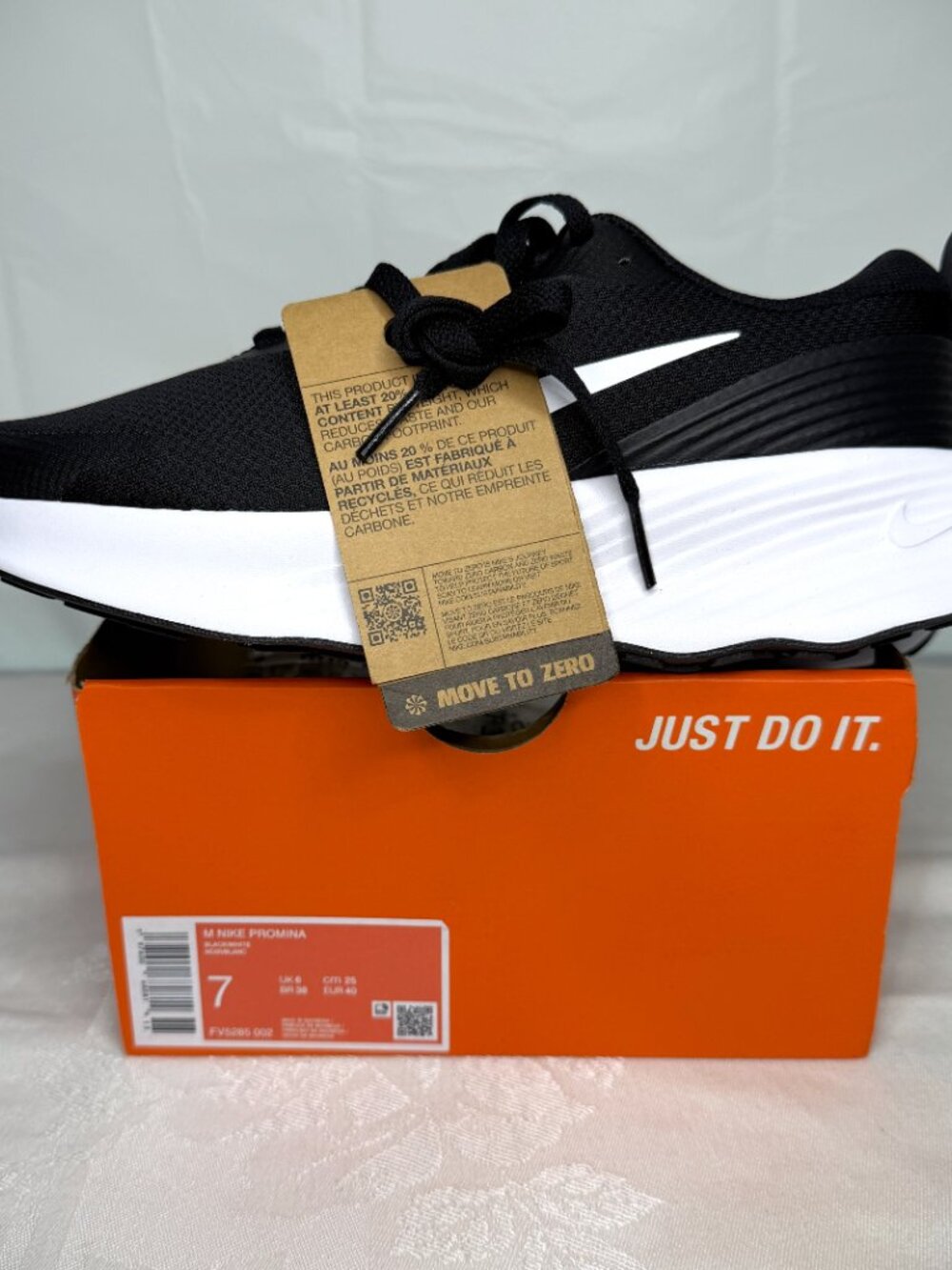 Nike Promina Black/White Running shoes FV5285-002 Men's Sz 7 / Women's Size 8.5 - Picture 2 of 9